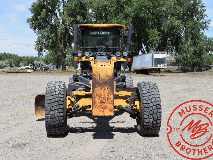 2008-deere-772d-image-17