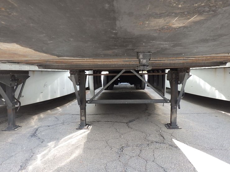 2021-stoughton-van-image-3