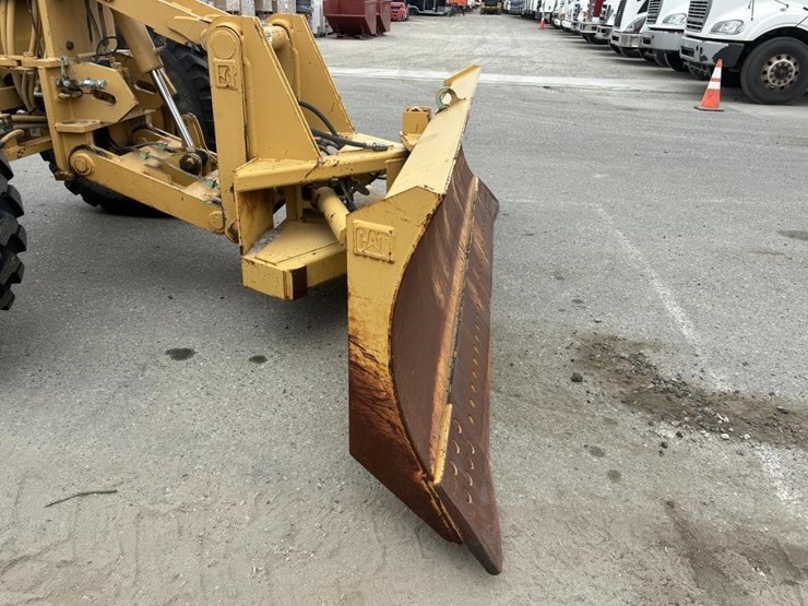 2004-caterpillar-143h-vhp-image-6