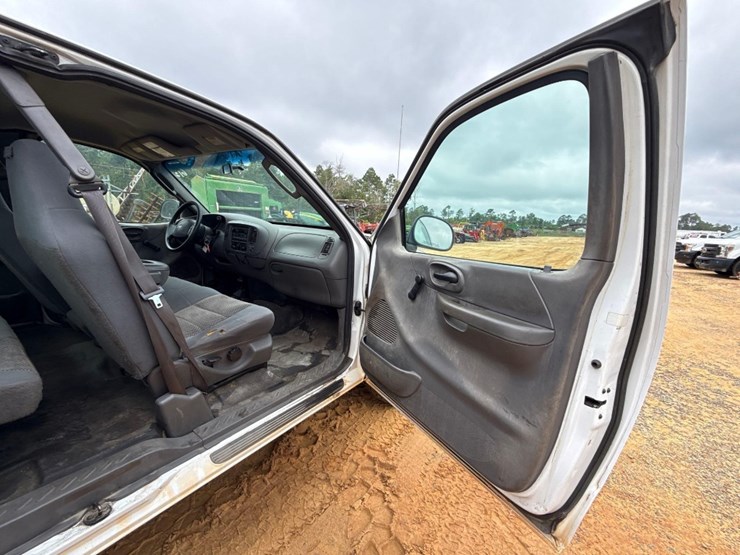 2002-ford-f150-image-8