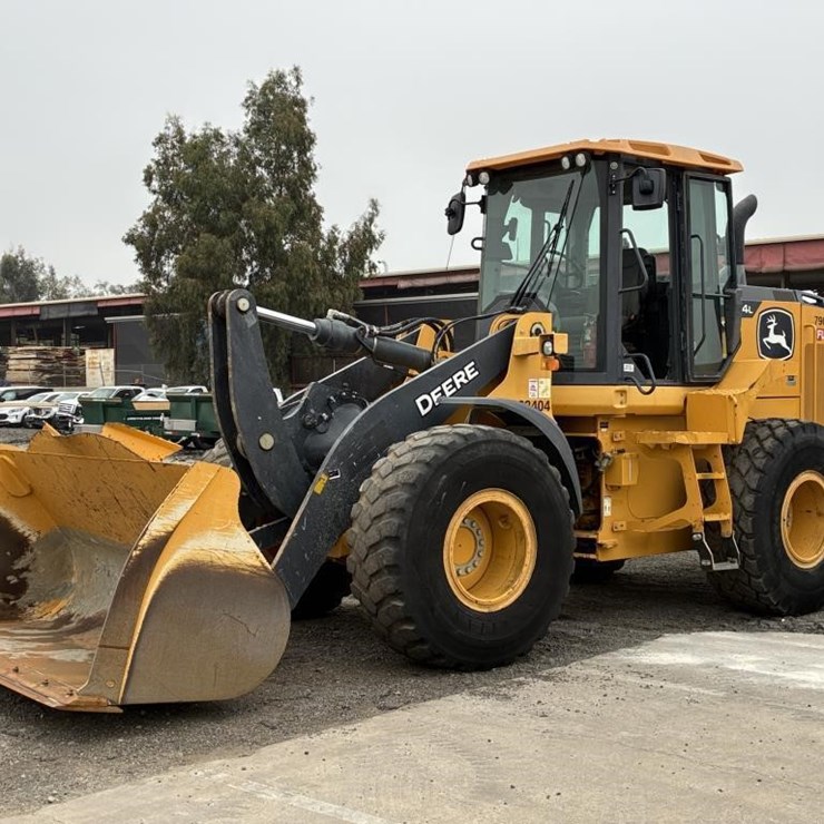 2019 DEERE 624L