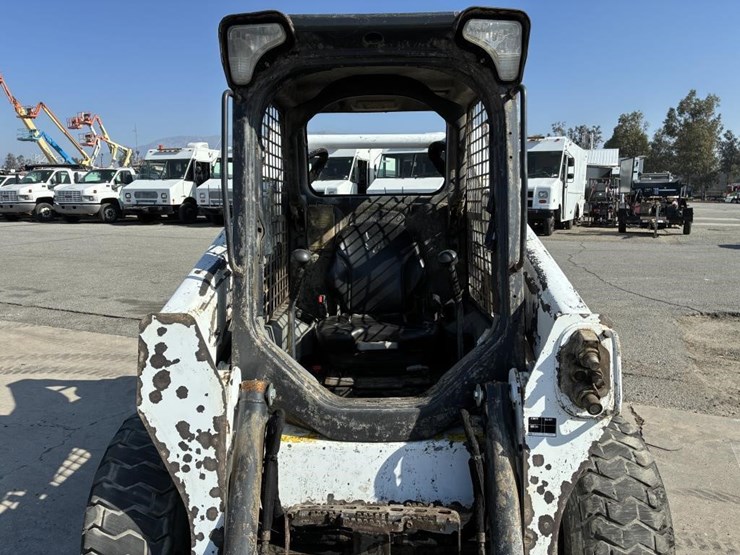 2023-bobcat-s590-image-14