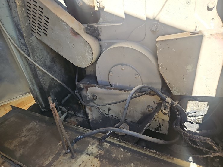 1984-ingersoll-rand-750-t/a-tow-behind-air-compressor-image-17