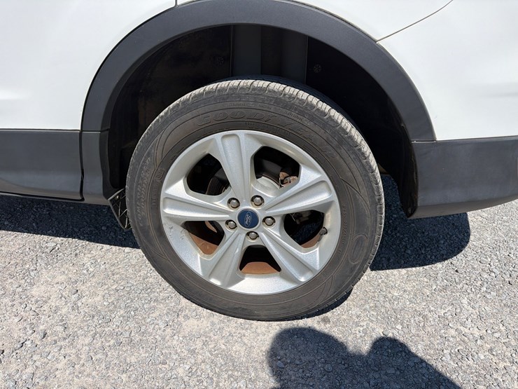 2014-ford-escape-se-image-7