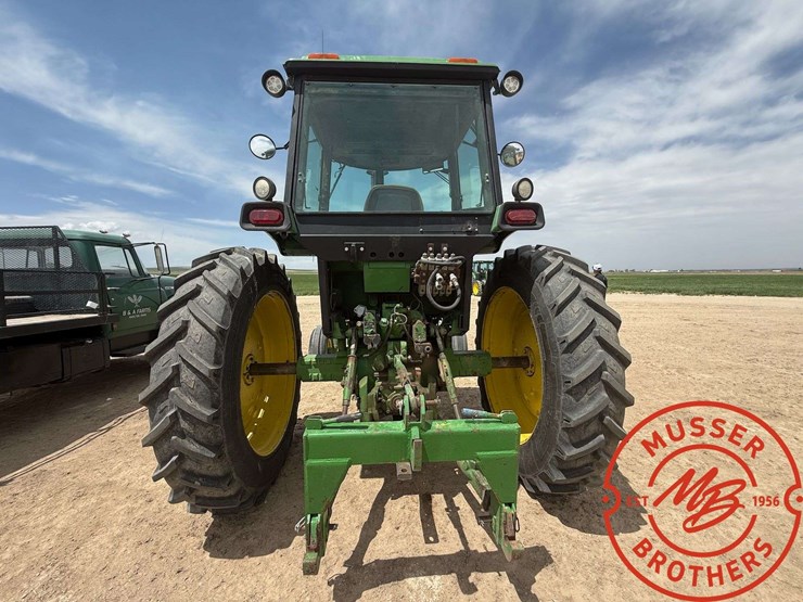 1981-john-deere-4440-image-4