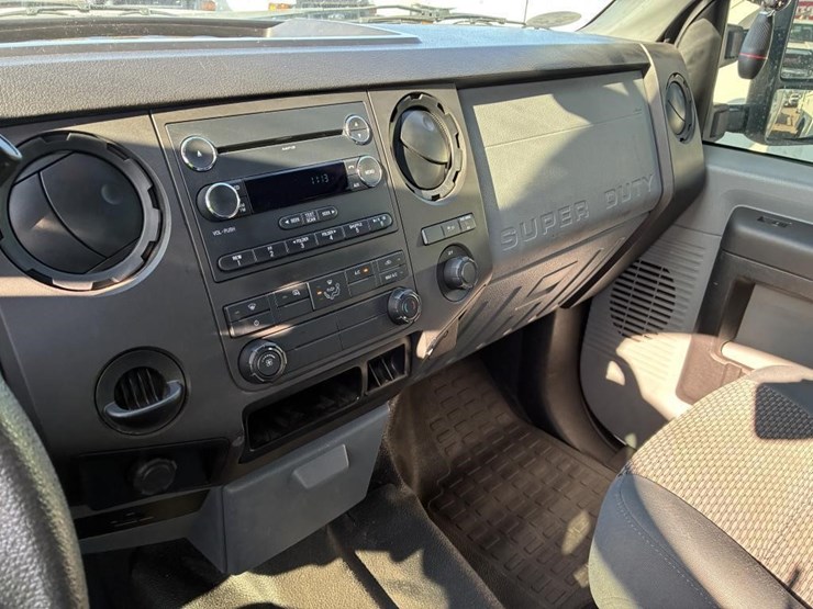 2015-ford-f250-image-17