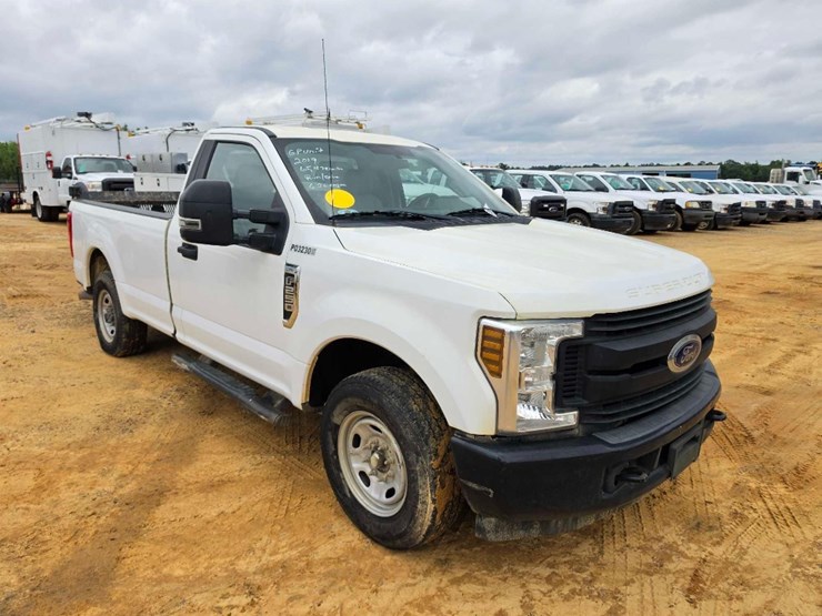 2019-ford-f250-image-4