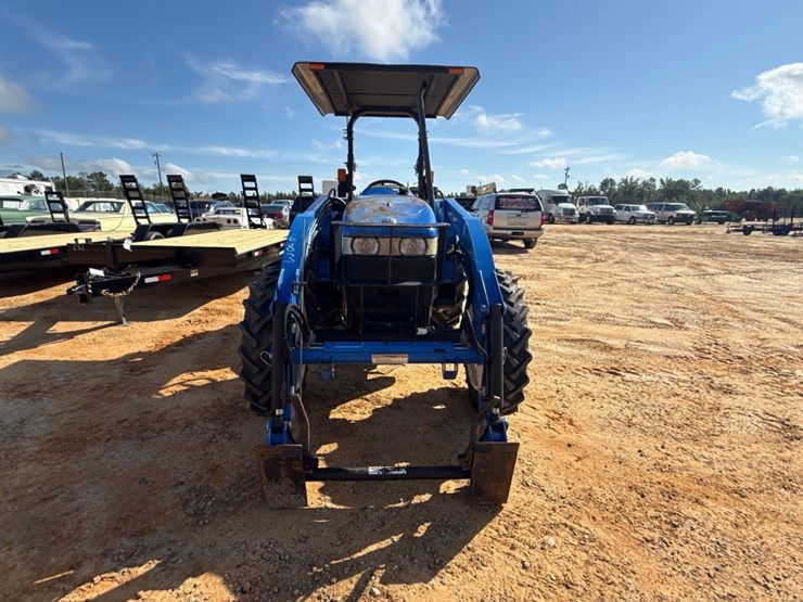new-holland-45-image-10