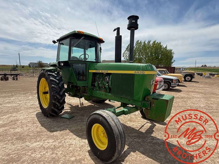 1977-john-deere-4430-image-1