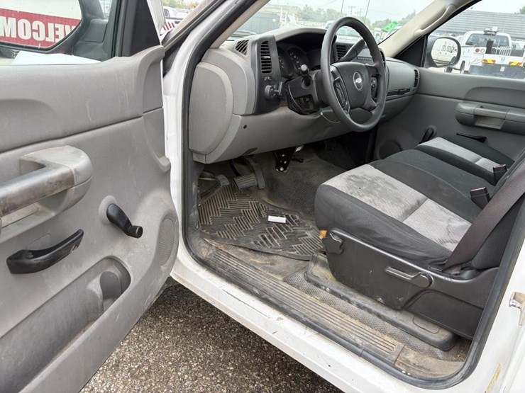 2008-chevrolet-silverado-1500-image-10