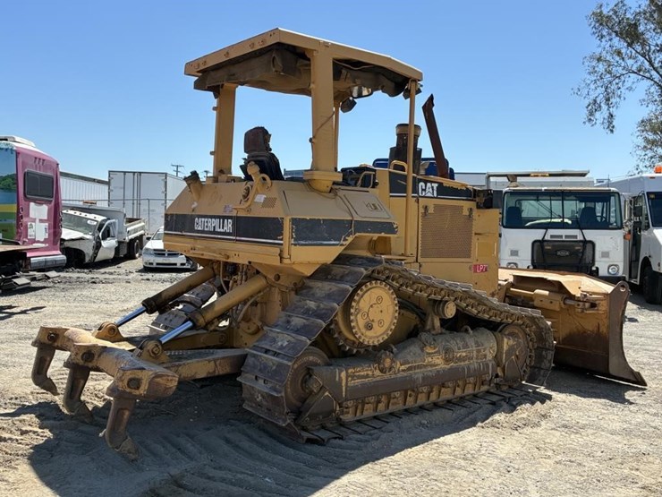 2000-caterpillar-d5m-image-3