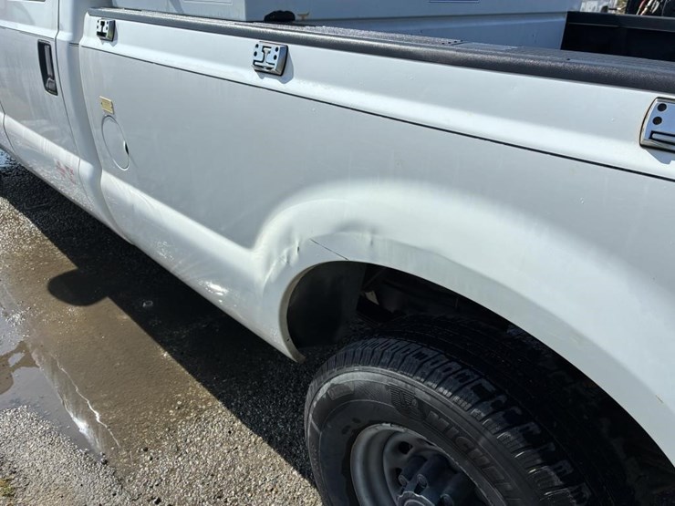 2004-ford-f350-sd-image-6