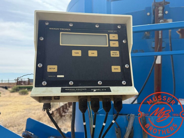 patz-v615-vertical-feed/mixer-wagon-image-11