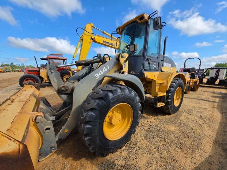 2012-deere-344j-image-6