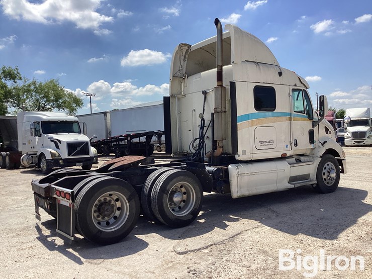 2003-peterbilt-387-image-5