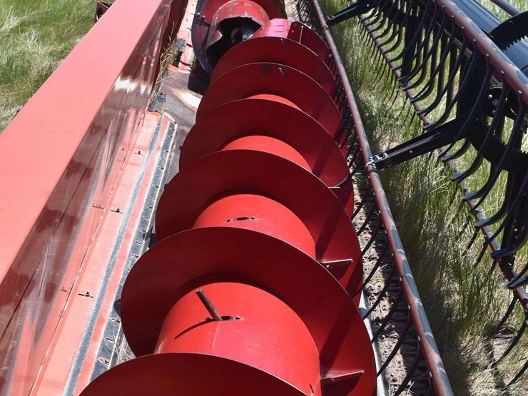 2011-case-ih-3020-image-24
