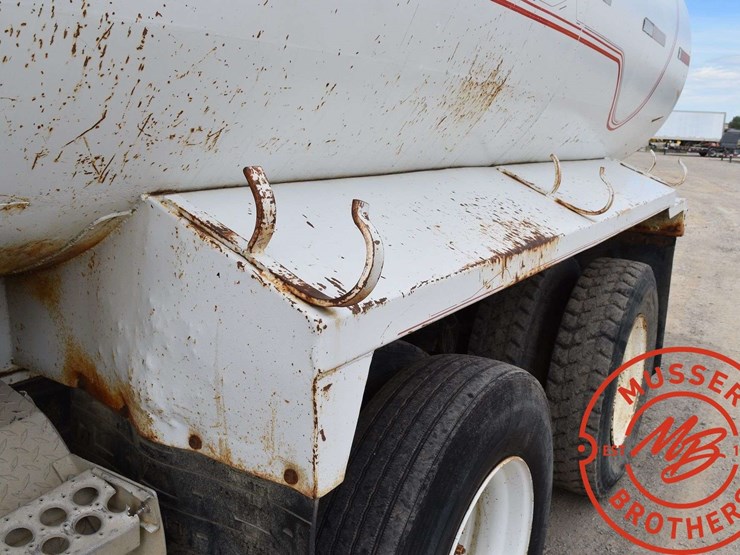 1992-western-star-3864s-image-46