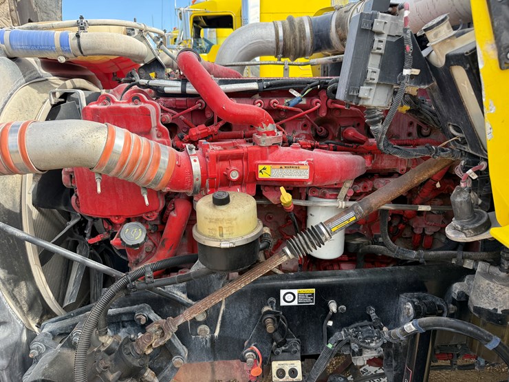 2014-kenworth-t800-image-9