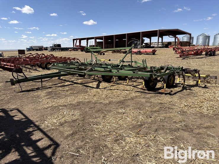 john-deere-36-image-7