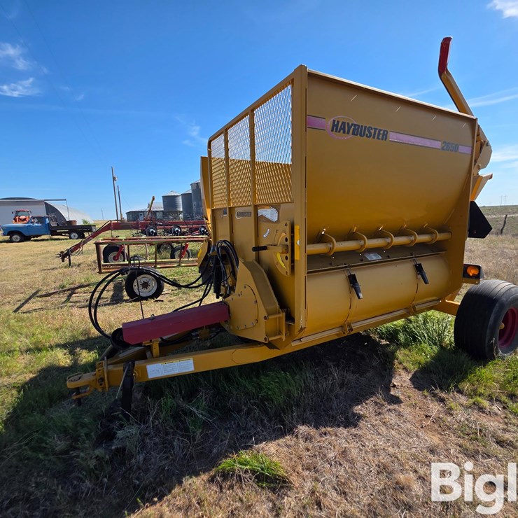 HAYBUSTER 2650