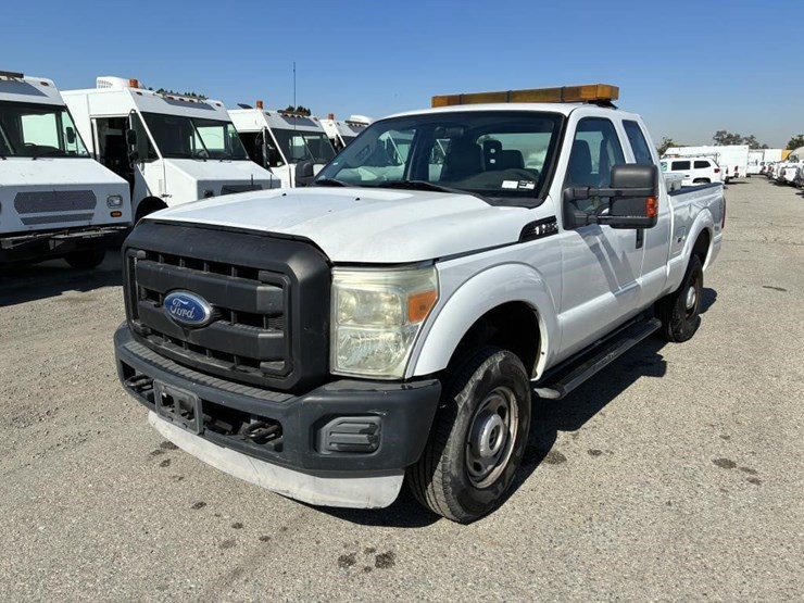 2011-ford-f250-sd-image-1