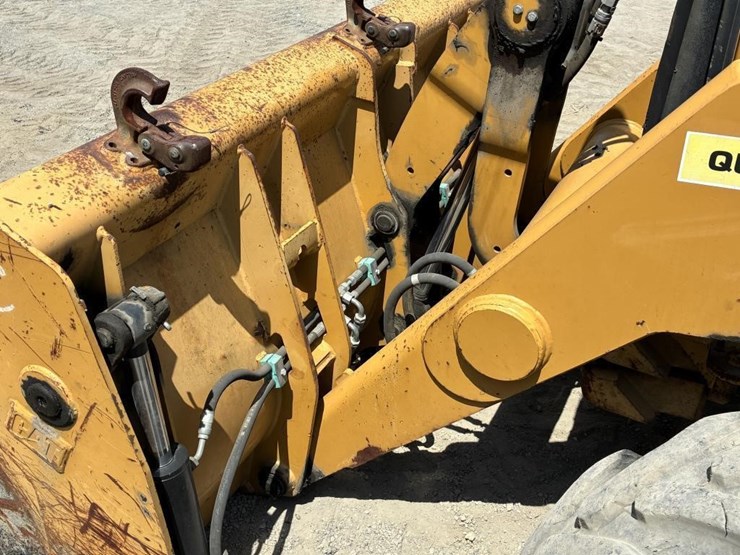 2008-caterpillar-430e-image-9