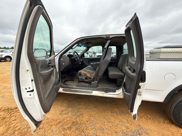 2002-ford-f150-image-10