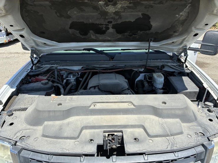 2012-gmc-2500hd-image-11