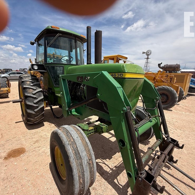 JOHN DEERE 4630