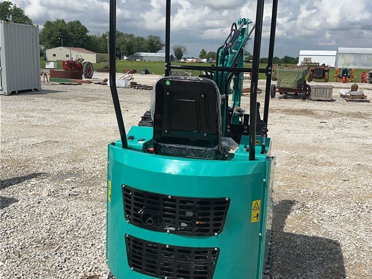 cfg-industrial-h16r-mini-excavator-image-8