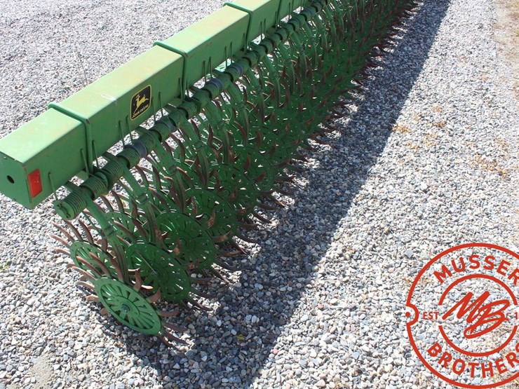 john-deere-400-image-14