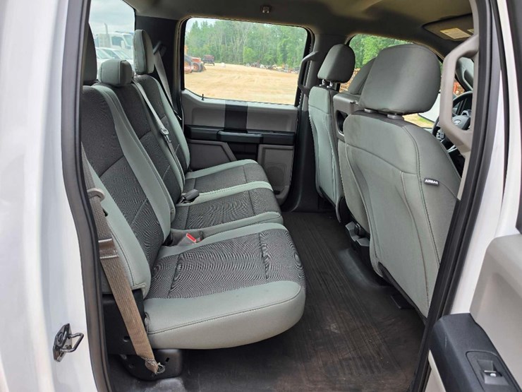 2019-ford-f150-xl-image-5