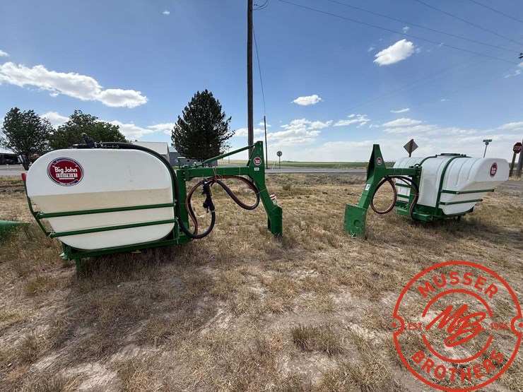 pair-of-500-gallon-big-john-saddle-tanks-image-6