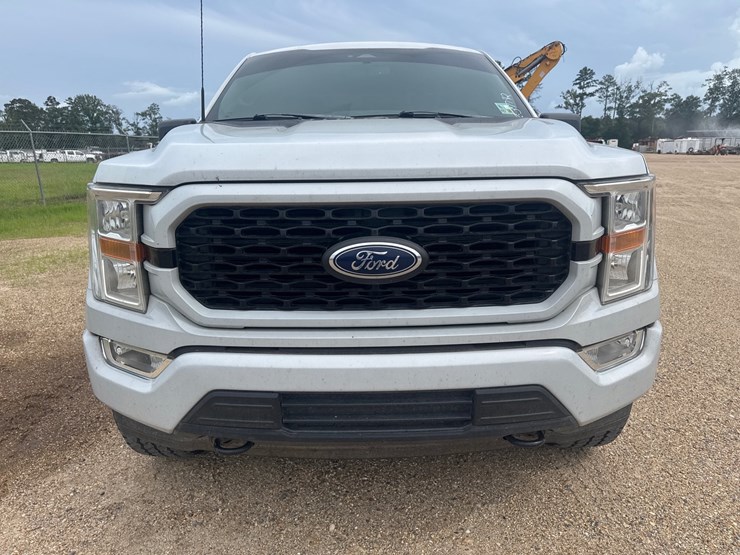 2021-ford-f150-image-7