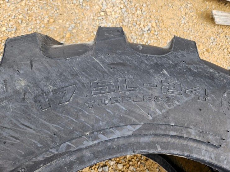 #5012-•-harvest-king-17.5l-24-tire-image-4