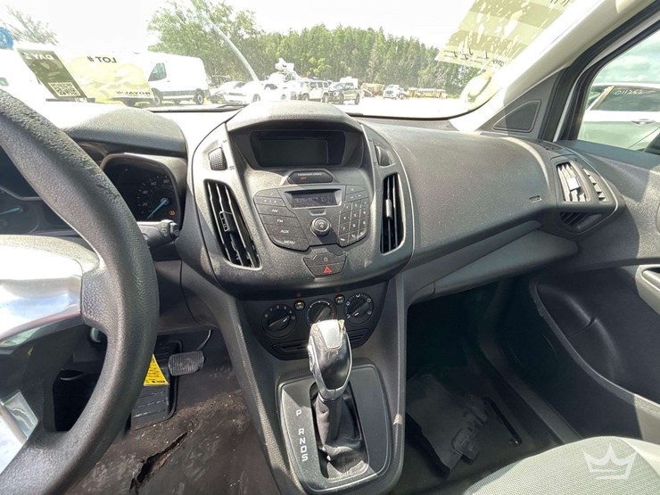 2015-ford-transit-connect-image-19