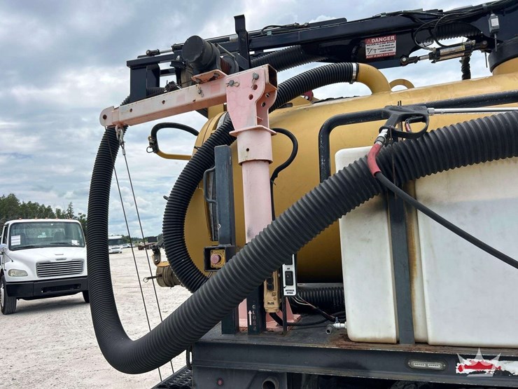 2019-ford-f750-image-29