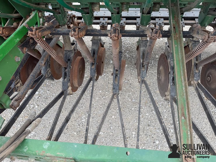john-deere-8300-image-17