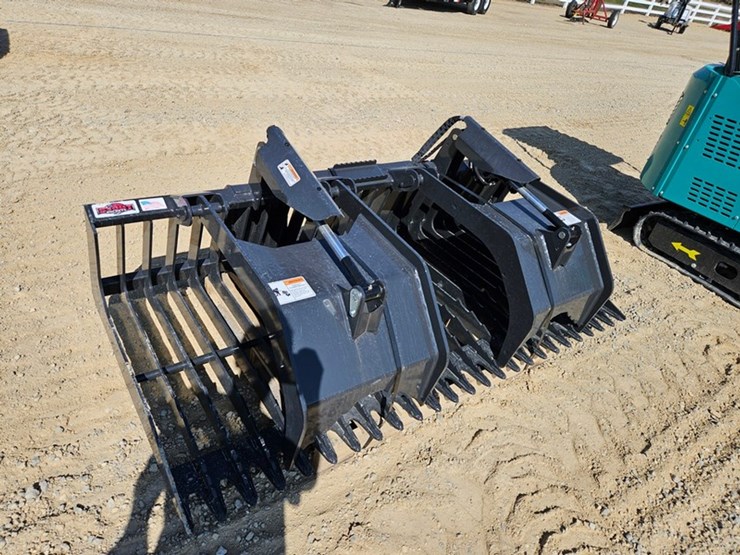 #5023-•-stout-hd82-3-grapple-bucket-image-7