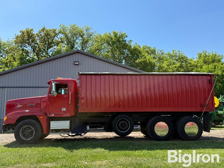 1990-freightliner-fld120-image-8
