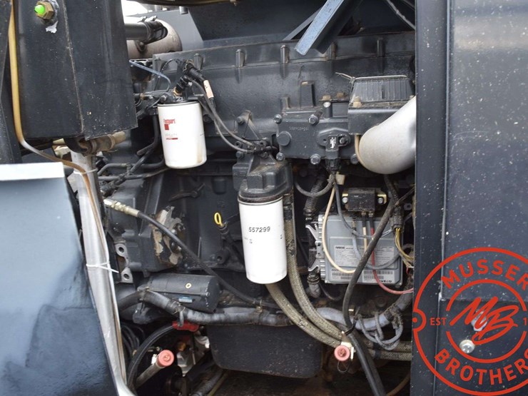 2005-case-ih-8010-image-60