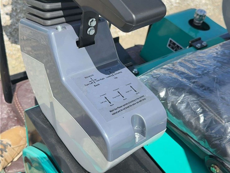 cfg-industrial-kv16r-mini-excavator-image-12