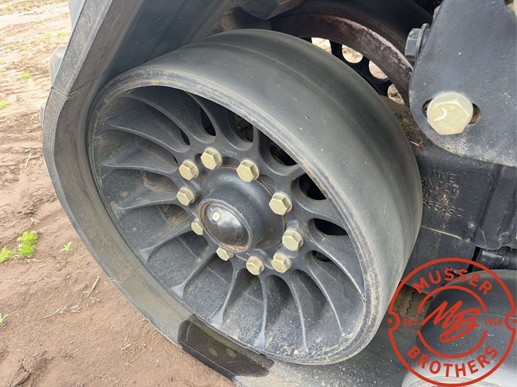 2016-case-ih-2016-image-12