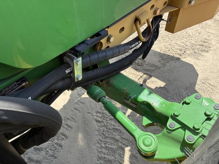 2016-john-deere-6130m-image-6