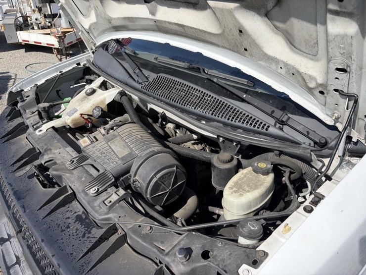 2014-chevrolet-express-2500-image-7
