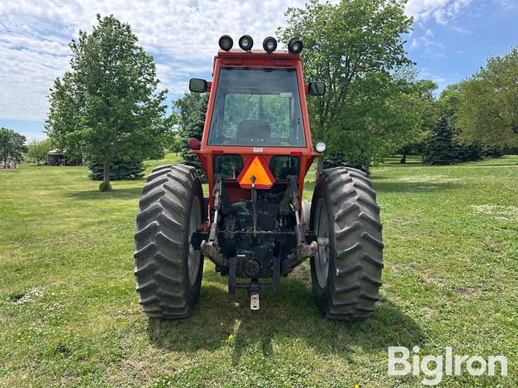 1981-allis-chalmers-7010-image-6