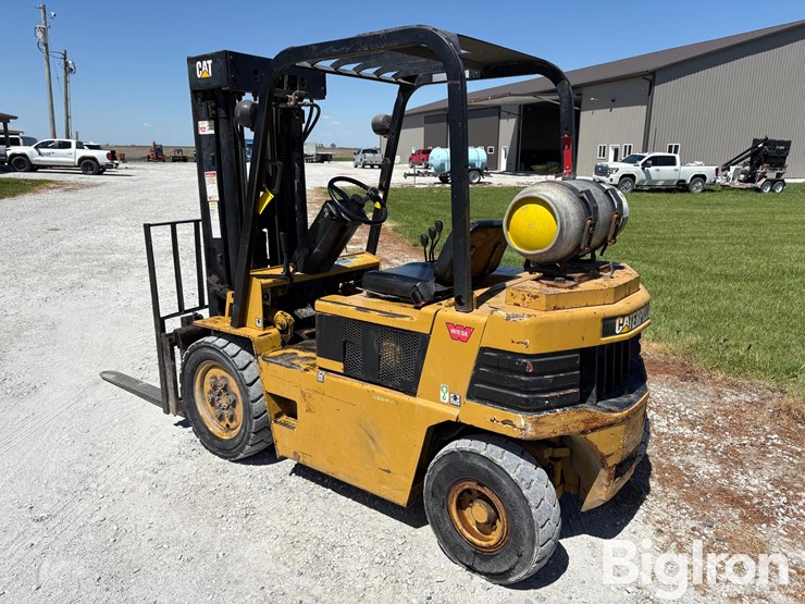 caterpillar-v40e-image-7