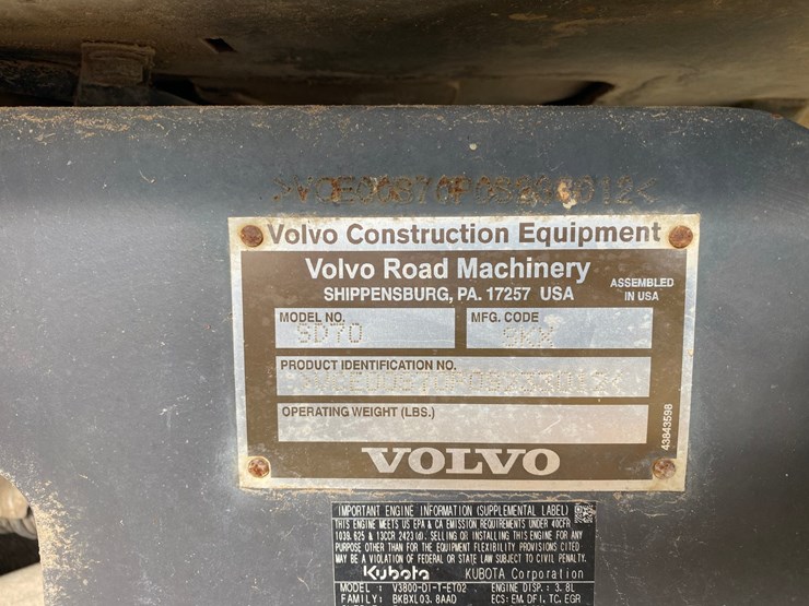 2013-volvo-sd70-image-2