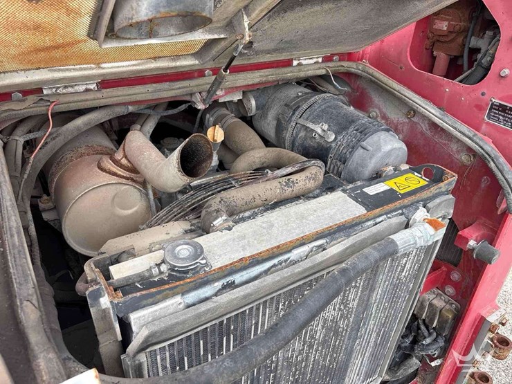 2009-takeuchi-tl250-image-15