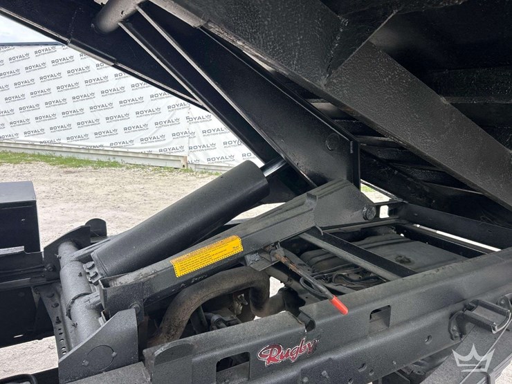 2014-ford-f450-image-23